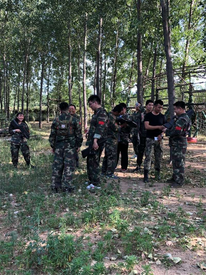 天恒裝飾拓展訓(xùn)練花絮