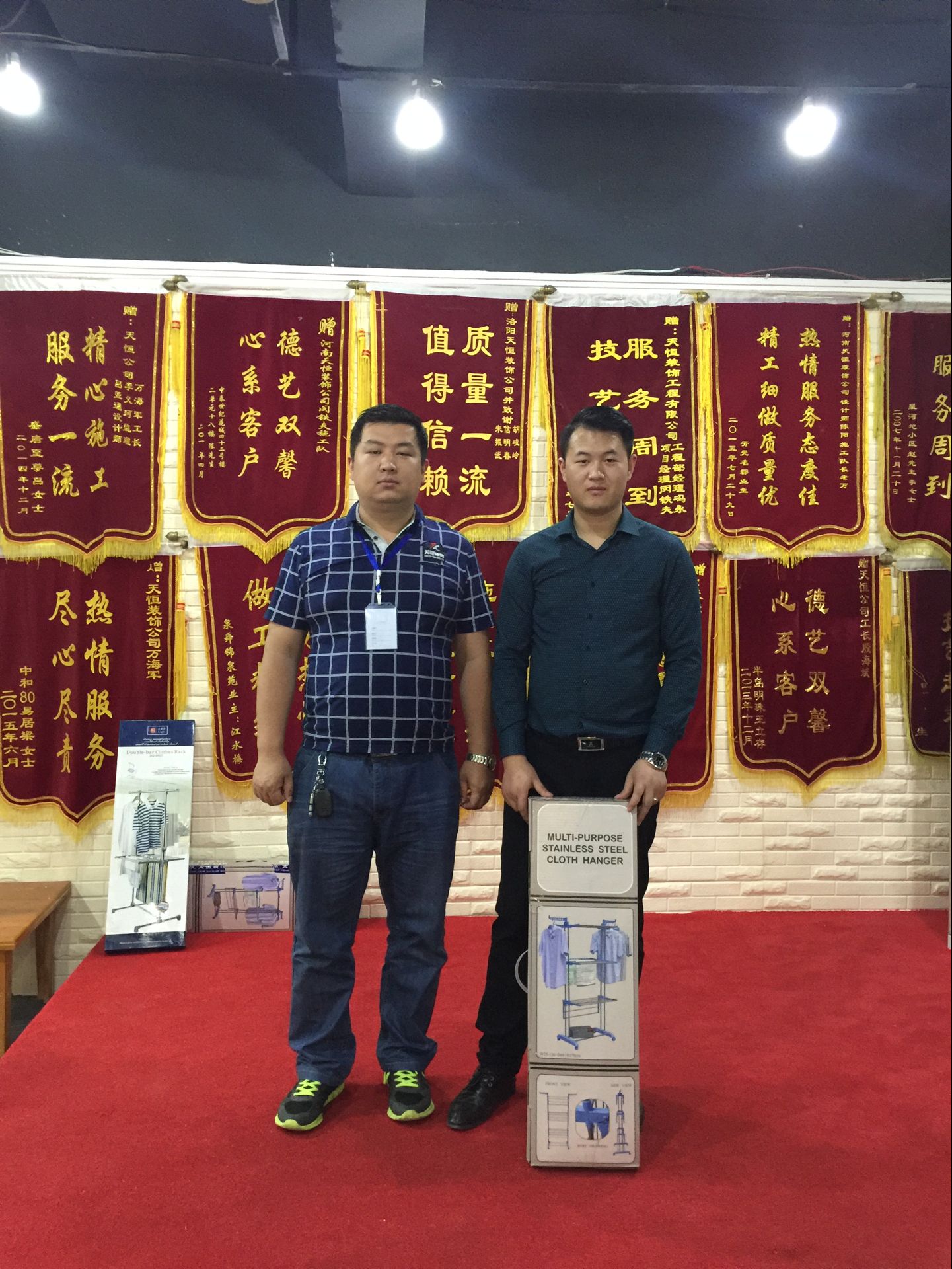 【洛陽天恒裝飾】謝謝 升龍城22號樓兩位業(yè)主的信任共同簽約