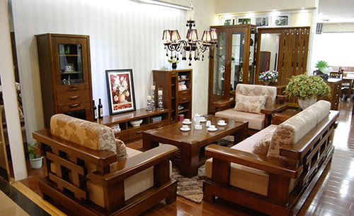 洛陽(yáng)天恒裝飾提醒您實(shí)木家具太嬌氣 5大保養(yǎng)方法解決后顧之憂